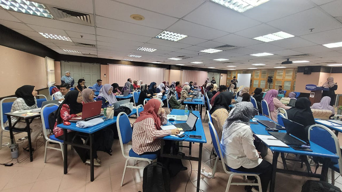 BENGKEL PENULISAN ARTIKEL PENYELIDIKAN MENGGUNAKAN TEKNOLOGI KECERDASAN BUATAN (AI)